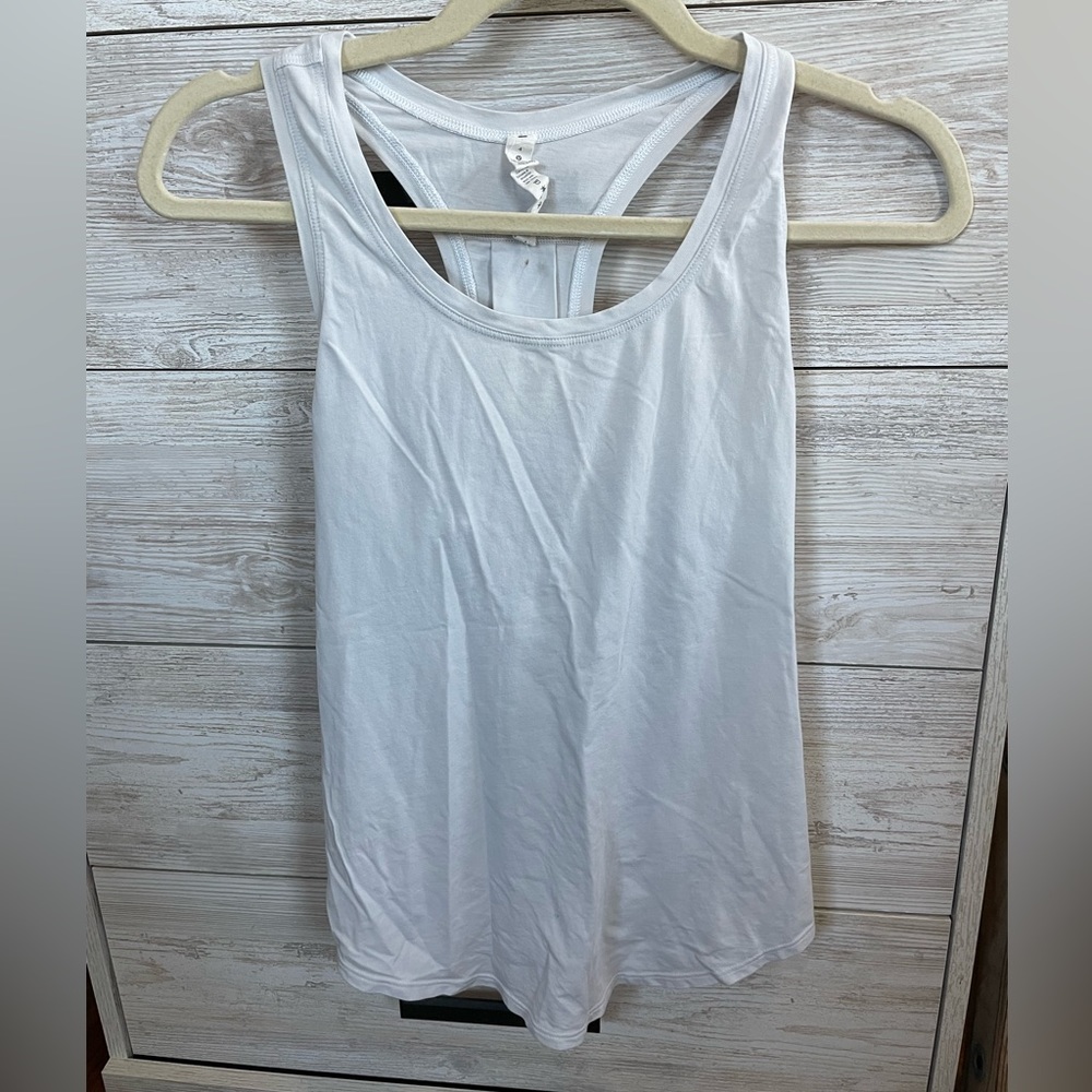 Lululemon white workout tank, size 4